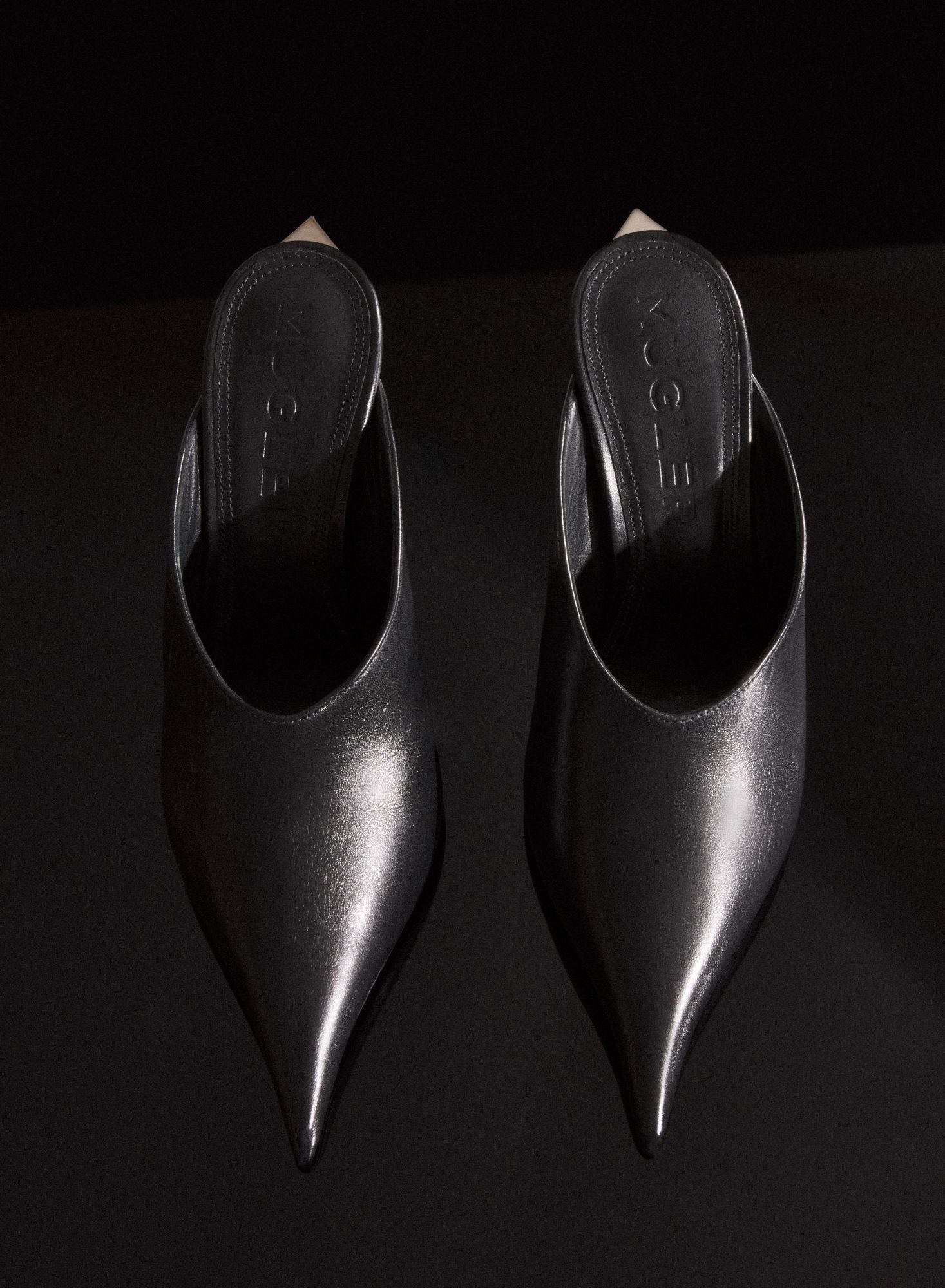 BLACK LEATHER FANG 95 MULES