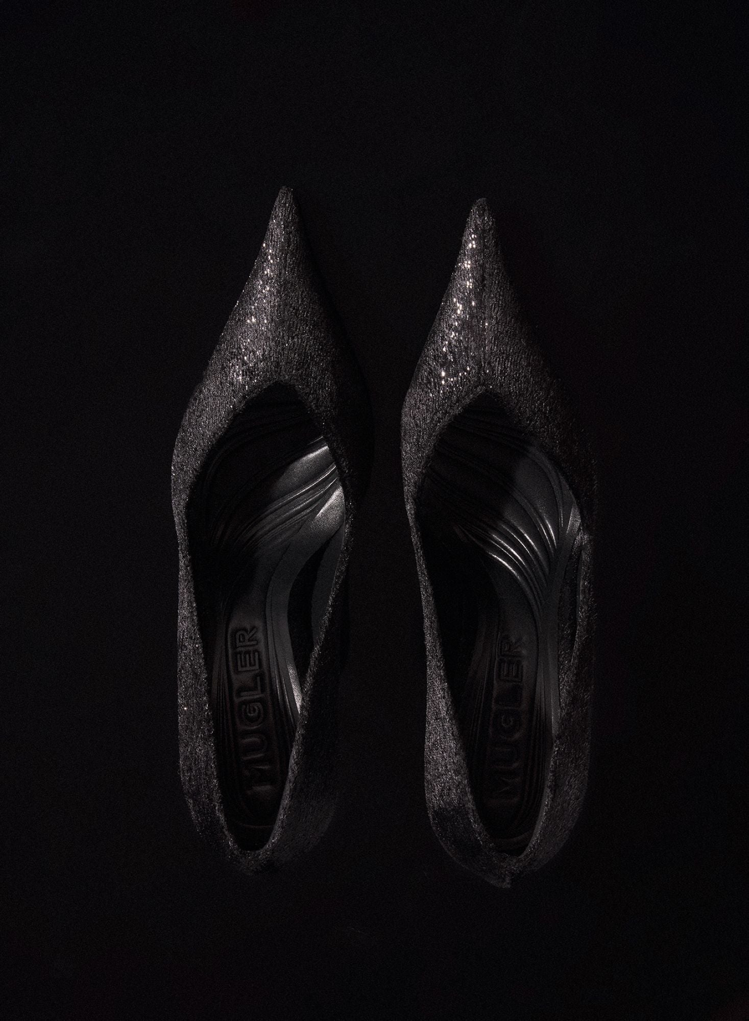 BLACK LEATHER FAUX FUR GLITTERED FANG 95 PUMP
