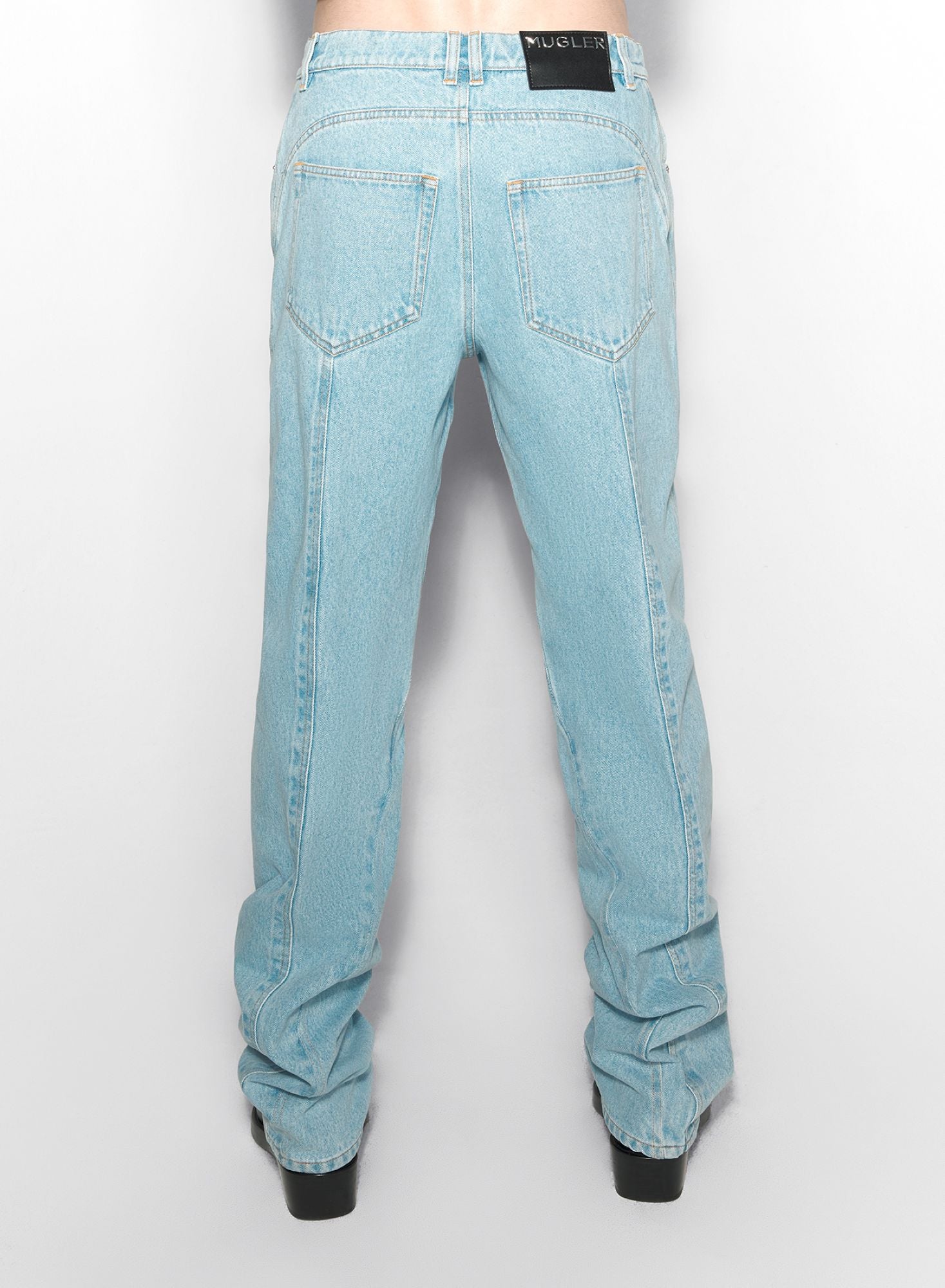 BLUE STRAIGHT LEG JEANS