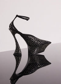 BLACK STUDDED  PLATFORM STRAPPY FANG 95 MULES
