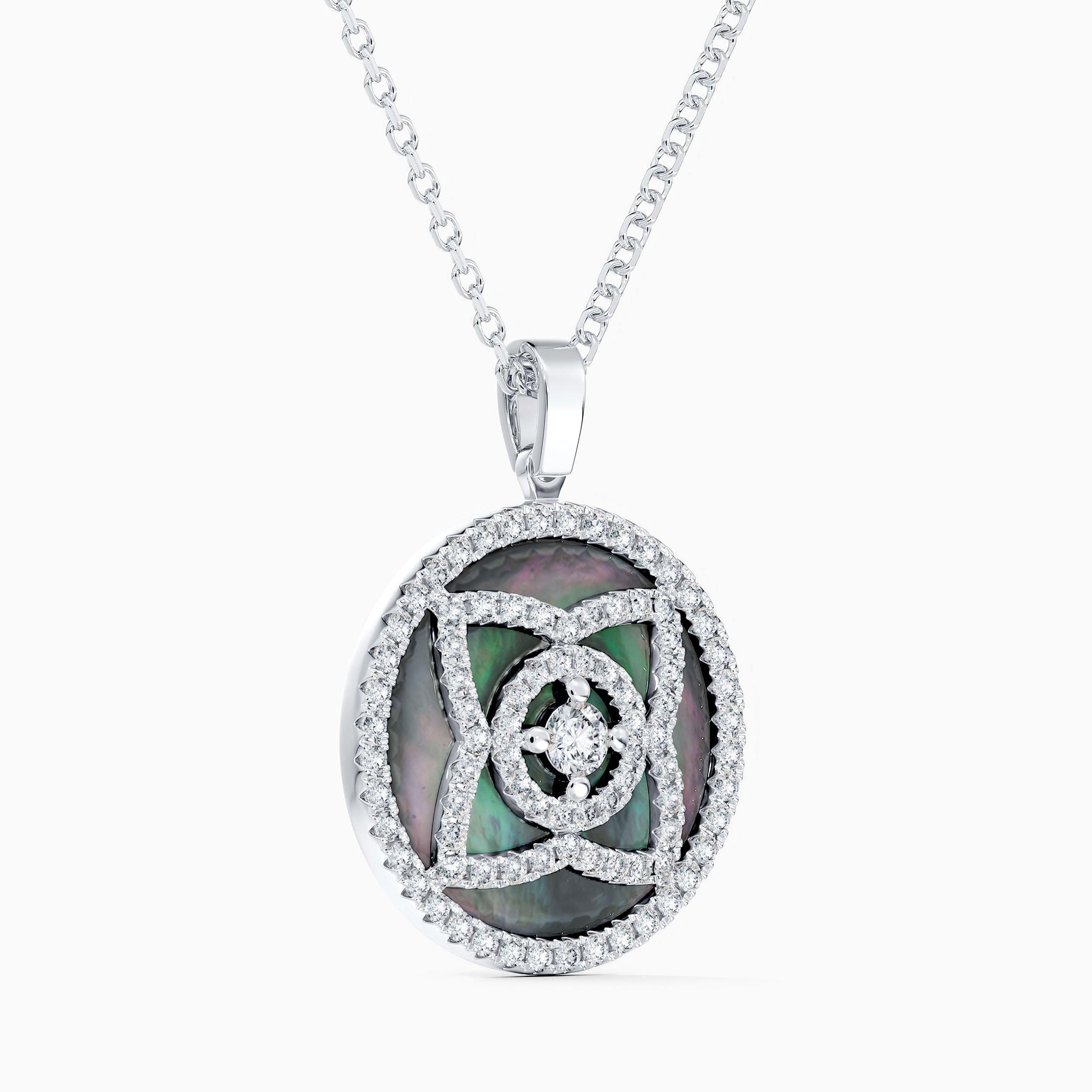 Pendentif Lotus nacré en or
