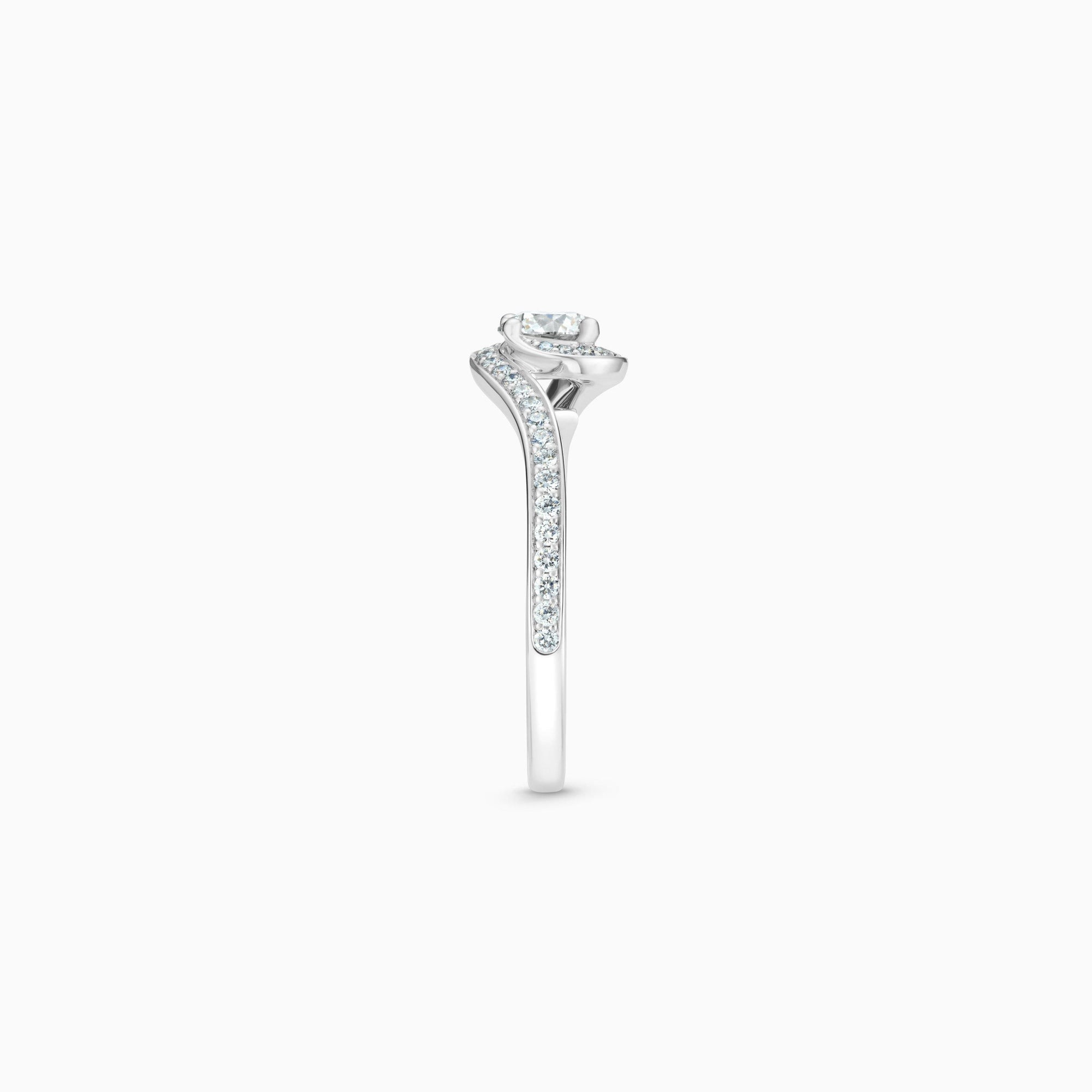 Bague Caress avec diamant brillant et platine