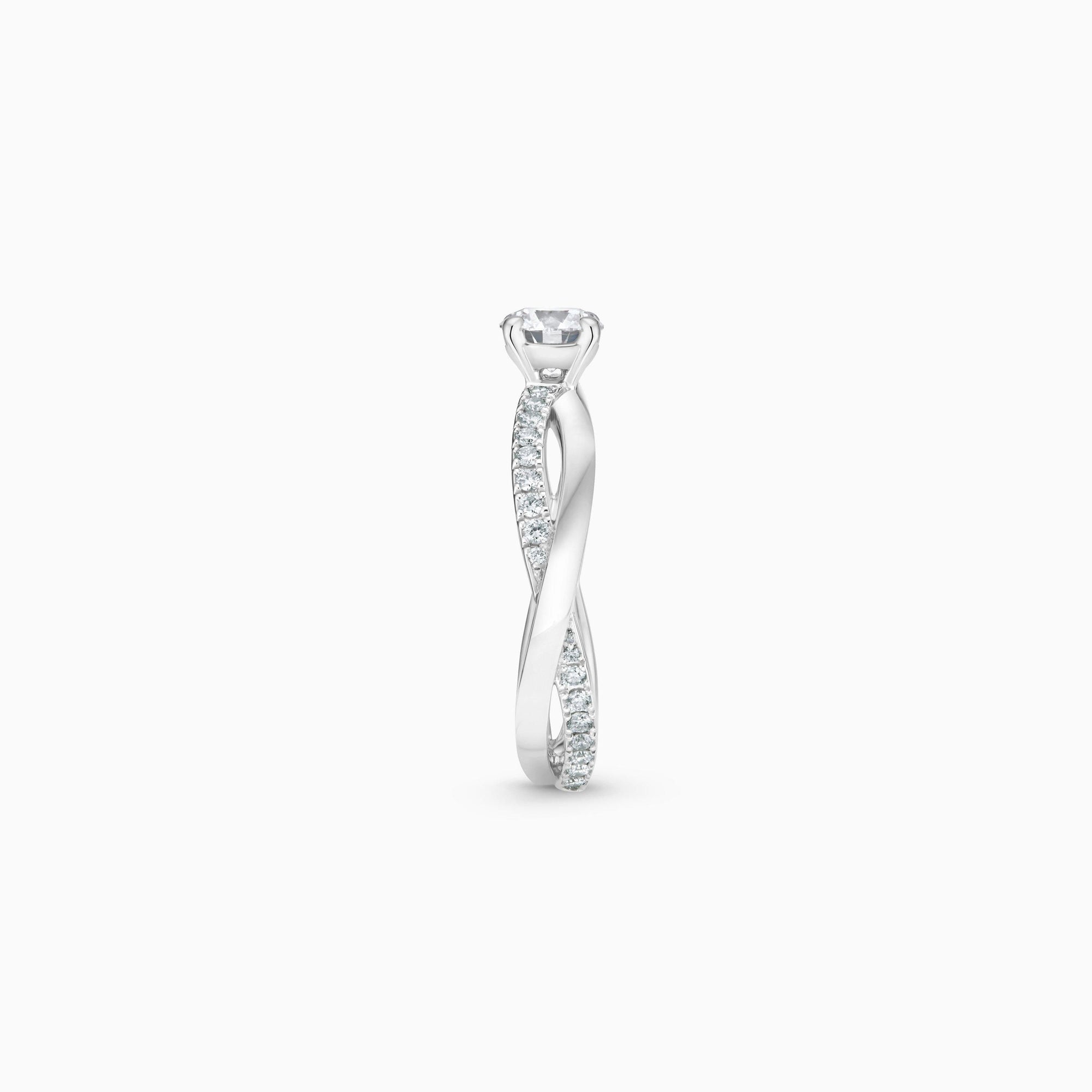 Bague Infinity avec diamant rond brillant platine