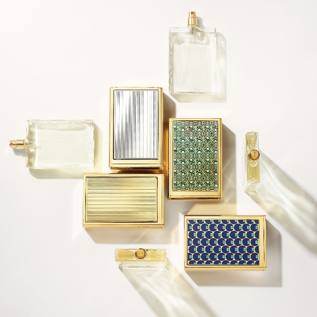 Coffret de Parfums Les Nécessaires de Cartier Boîtier Moucharabieh et Parfum Oud & Santal 30ml